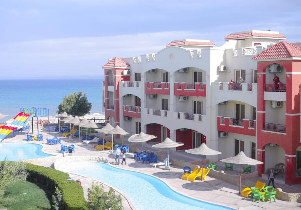 لاسيرينا بيتش ريزورت العين السخنة - La sirena Beach Resort Ain Sokhna